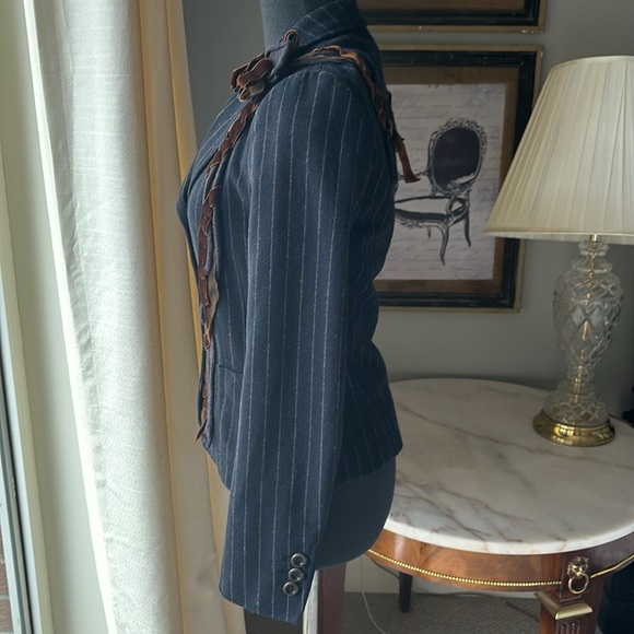 MOSCHINO BLACK BLAZER WITH BURG ANDY BROWN PINSTRIPE VELVET RIBBON BOW TRIM - Picture 3 of 16